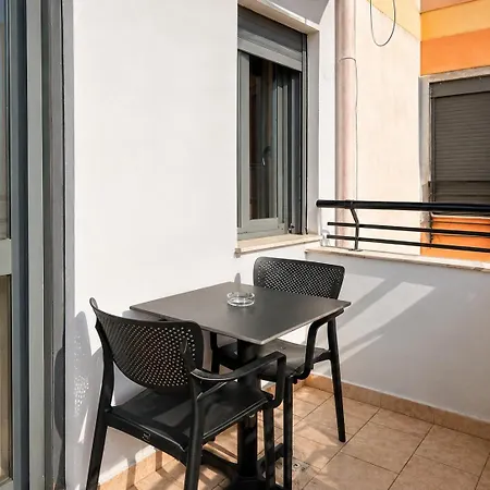 Matisse No23 With Two Balconies & Views 公寓 *